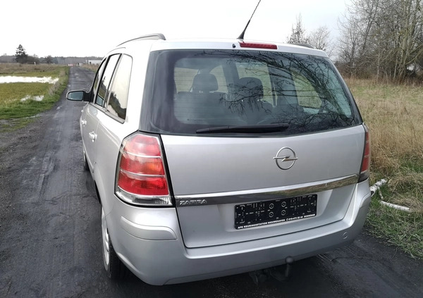 Opel Zafira cena 13900 przebieg: 243000, rok produkcji 2007 z Ryki małe 781